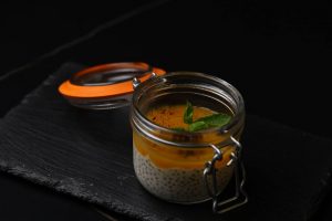 Фреш десерт чіа та манго