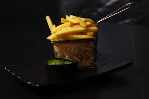 Картопля фрі з соусом «Міссісіпі»