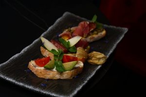 Тріо Брускет під вино